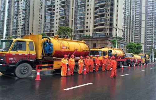 阿拉善右市政管道清淤