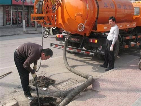 阿拉善右清掏化粪池，健康生活从这里开始